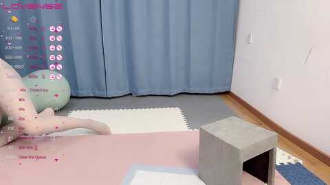 Media: qingqing521 Stripchat 2023-08-31 11:57:00