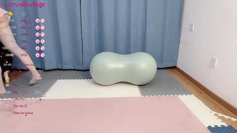 Media: qingqing521 Stripchat 2023-08-31 14:05:00