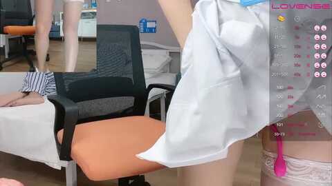Media: wenwen1688 Stripchat 2023-08-31 08:08:00