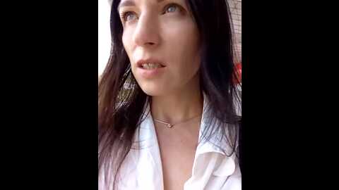 Media: brilliant_queen1 Stripchat 2023-09-01 02:00:00
