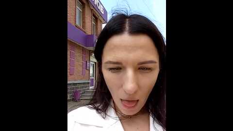 Media: brilliant_queen1 Stripchat 2023-09-01 02:20:00