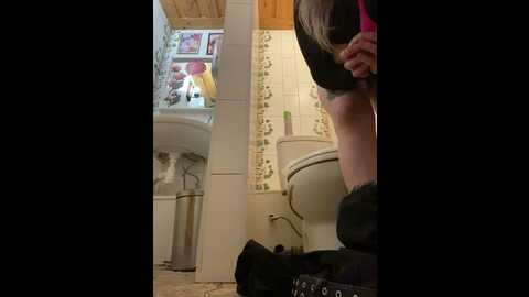 Media: highway_pixie Stripchat 2023-09-01 18:34:00