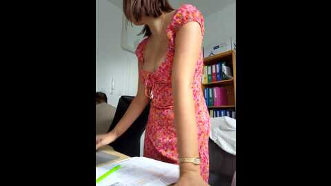 Media: hii_lolla Stripchat 2023-09-01 08:18:00