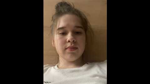 Media: hornygirlh Stripchat 2023-08-31 23:48:00