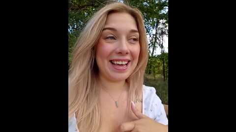Media: cherryauroraa Stripchat 2023-09-02 11:06:00