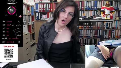 Media: classyladyrellax Stripchat 2023-09-02 08:14:00