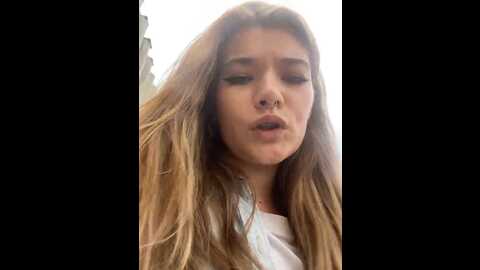 Media: holy_tereza Stripchat 2023-09-02 06:55:00