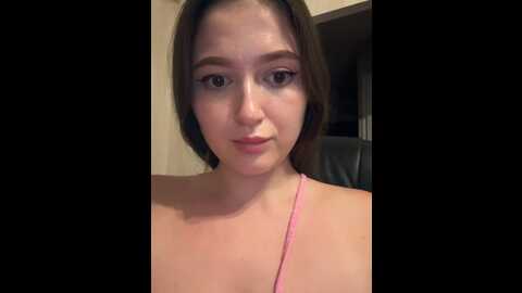 Media: kamilla_loop Stripchat 2023-09-02 16:15:00