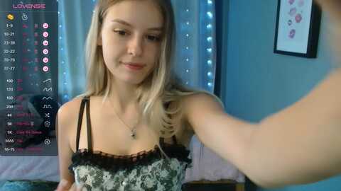 angel_nensy @ stripchat on 20230903