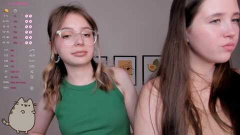 Media: fannydennett Stripchat 2023-09-03 12:02:00