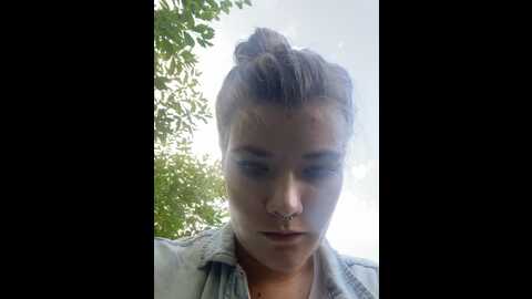 Media: holy_tereza Stripchat 2023-09-03 13:58:00