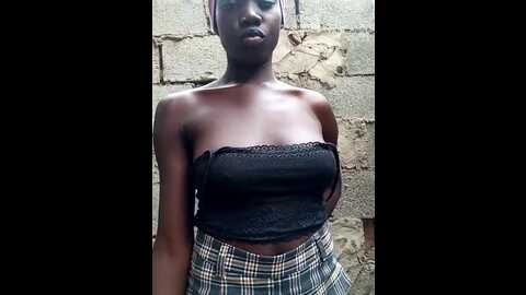 Media: holygrail001 Stripchat 2023-09-03 09:11:00