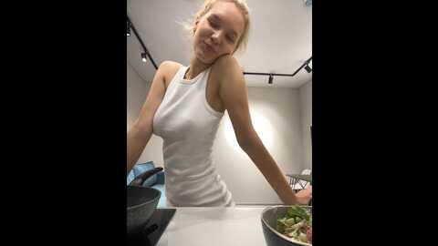 Media: ketitull Stripchat 2023-09-03 18:26:00