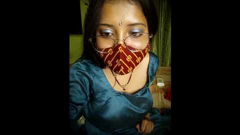 Media: lisa_bhabi Stripchat 2023-09-03 22:28:00