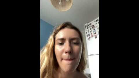 Media: mariid Stripchat 2023-09-03 06:04:00