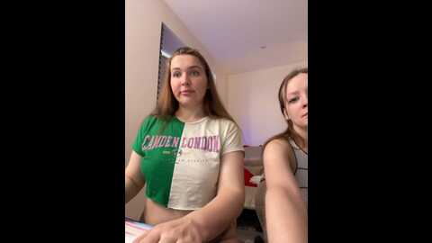 Media: radiants_two Stripchat 2023-09-03 04:12:00