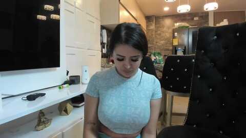 Media: sara_fun Stripchat 2023-09-03 07:10:00
