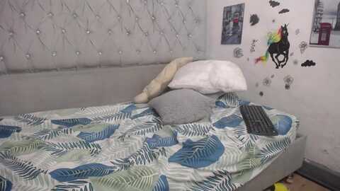 juliethlukas_hot @ stripchat on 20230904