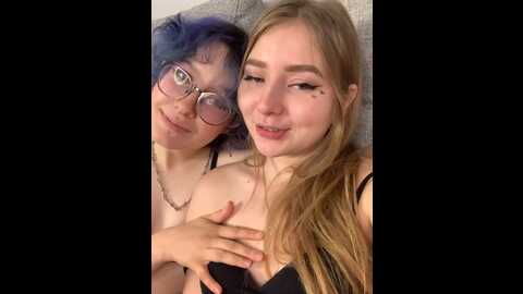 lisetinypoet @ stripchat on 20230904