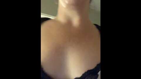 Media: msaurorasweets Stripchat 2023-09-04 03:40:00