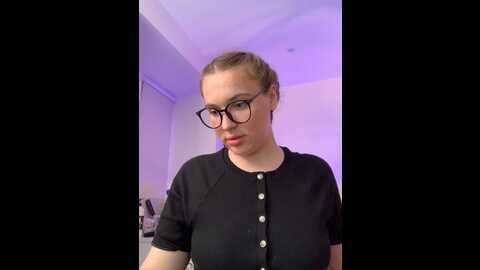 Media: radiants_two Stripchat 2023-09-03 20:00:00