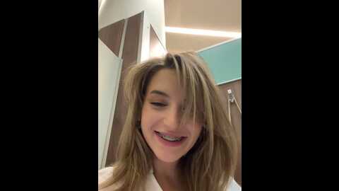Media: _angelari_ Stripchat 2023-09-05 11:34:00