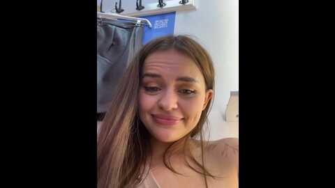 Media: angelinateller Stripchat 2023-09-05 08:12:00