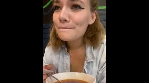 Media: holy_tereza Stripchat 2023-09-05 09:07:00