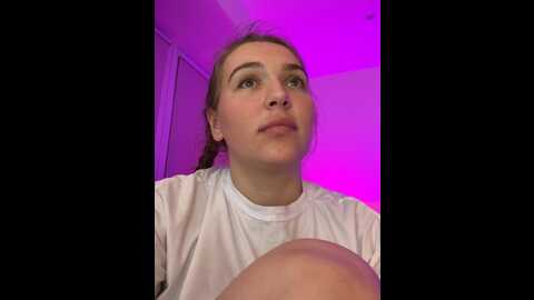 Media: radiants_two Stripchat 2023-09-05 00:58:00