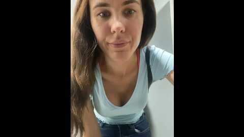 Media: sara_darling Stripchat 2023-09-05 14:58:00