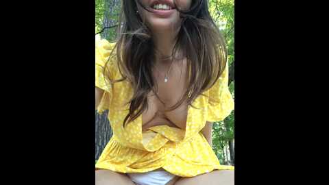Media: wonder_purpleriddinghood Stripchat 2023-09-05 15:40:00