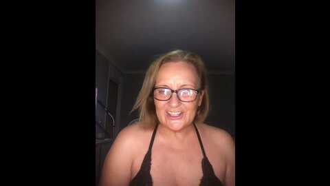 british_lady_chloe23 @ stripchat on 20230906