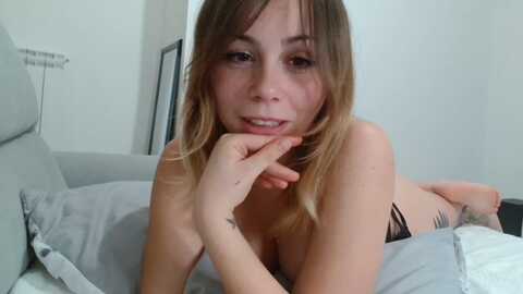 emy_02 @ stripchat on 20230906