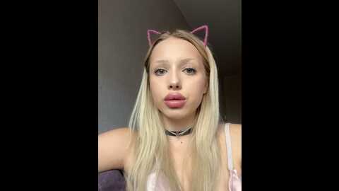 eshkameow @ stripchat on 20230906