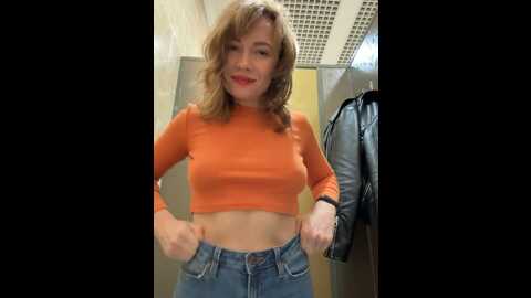 Media: lavenderhot Stripchat 2023-09-06 05:28:00