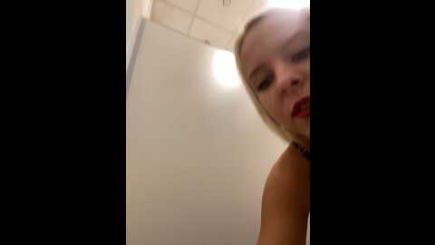 Media: likacat Stripchat 2023-09-06 06:51:00