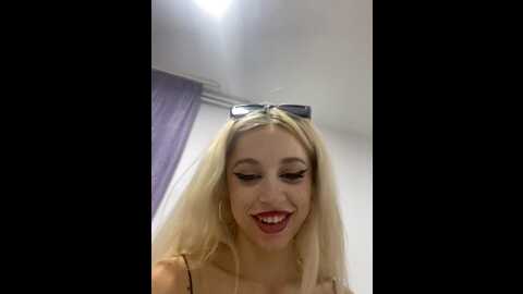 lovelyanais @ stripchat on 20230906