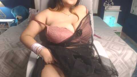 oh_mona @ stripchat on 20230906
