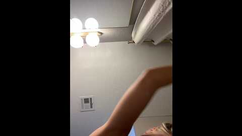 Media: _rapunzel_ Stripchat 2023-09-07 04:44:00