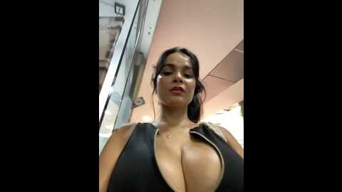 Media: cataleyarusso Stripchat 2023-09-07 21:52:00