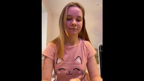Media: radiants_two Stripchat 2023-09-07 04:12:00