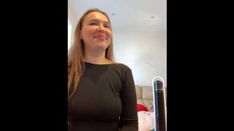 Media: radiants_two Stripchat 2023-09-07 13:11:00