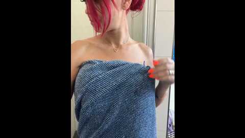 Media: sensual_marie Stripchat 2023-09-07 08:44:00