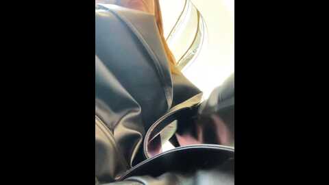 brilliant_gold @ stripchat on 20230908