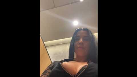 Media: crazzychicks Stripchat 2023-09-08 06:47:00