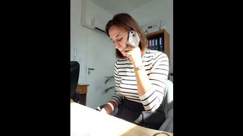 Media: hii_lolla Stripchat 2023-09-08 09:28:00