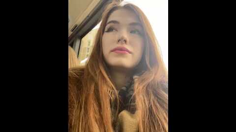 Media: hotdivamia69 Stripchat 2023-09-08 13:57:00