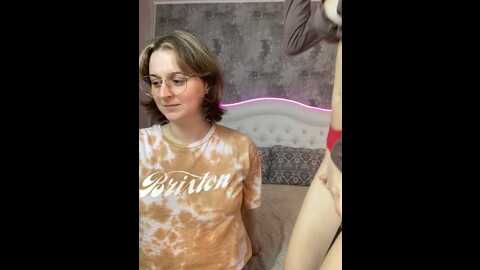 Media: jitoon_exe Stripchat 2023-09-08 17:12:00
