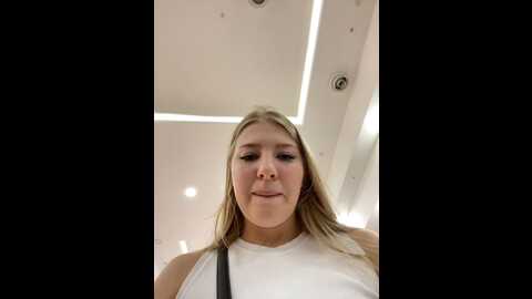 Media: newlale Stripchat 2023-09-08 09:53:00