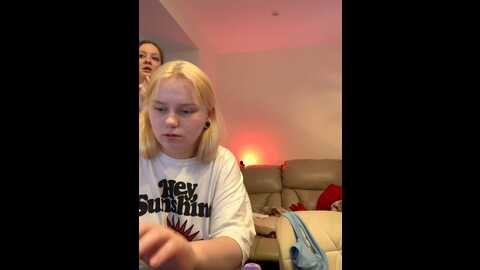 Media: radiants_two Stripchat 2023-09-08 03:47:00